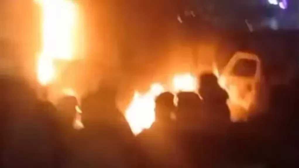 تحريات أمنية مكثفة حول إشعال النيران في مقهى طوخ