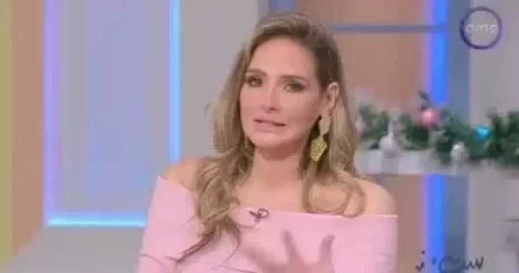 سالى شاهين: الاحتفال برأس السنة بلا تغيير حقيقى هو استمرار للروتين