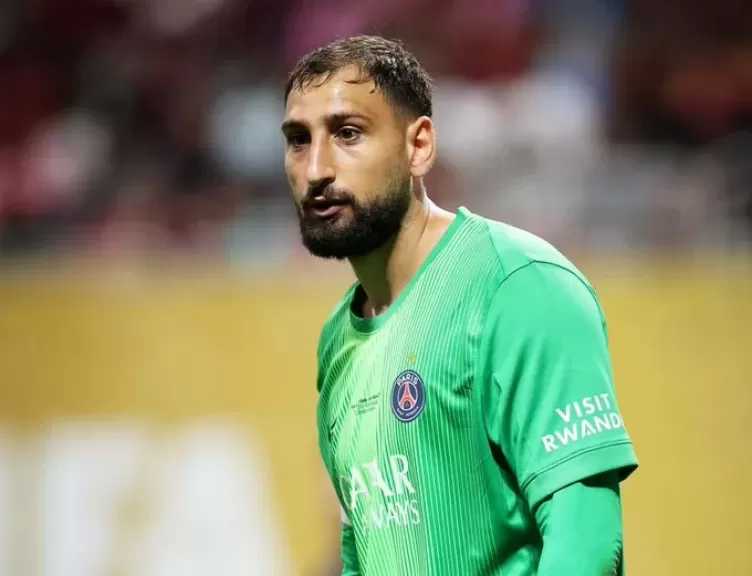 دوناروما يكشف كواليس انتقاله إلى مانشستر سيتي ودور هالاند الحاسم