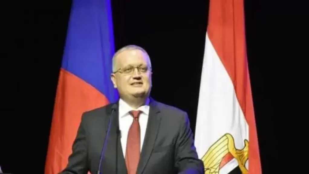 سفير روسيا بالقاهرة: موسكو تفتخر بصداقتها مع مصر وهي منفتحة علي تعزيز الشراكة عام 2026