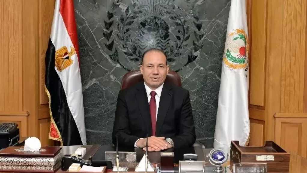 رئيس جامعة المنصورة يؤكد الالتزام الكامل بالإجراءات والضوابط الامتحانية