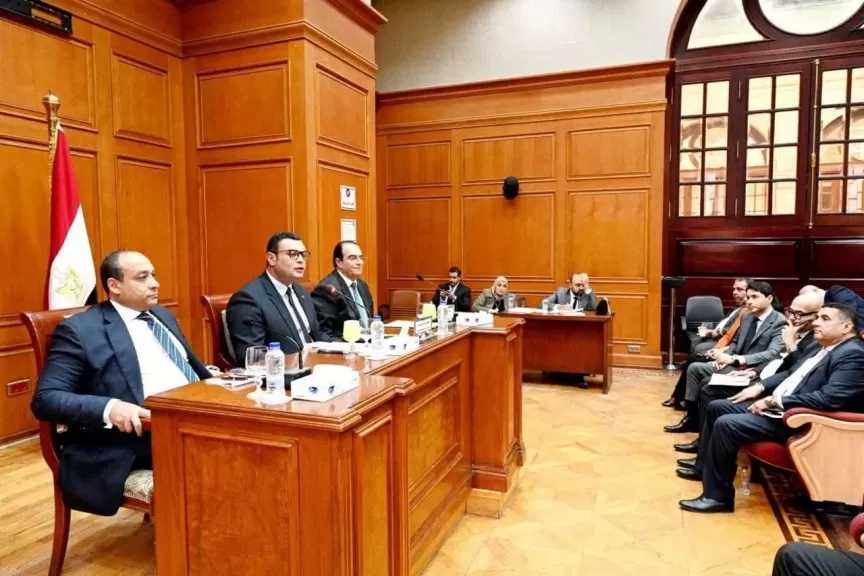 المهندس شريف الشربيني يشارك في اجتماع لجنة الإسكان والإدارة المحلية والنقل بمجلس الشيوخ لمناقشة خطة عمل وزارة الإسكان