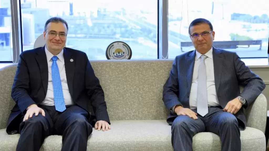 بحث إجراءات التعاقد مع أكثر من 4500 طبيب بيطري لدعم المنظومة البيطرية