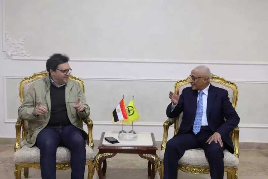 وزير الثقافة يلتقي محافظ شمال سيناء لبحث برنامج فعاليات احتفالية اختيار المحافظة عاصمة للثقافة المصرية 2026