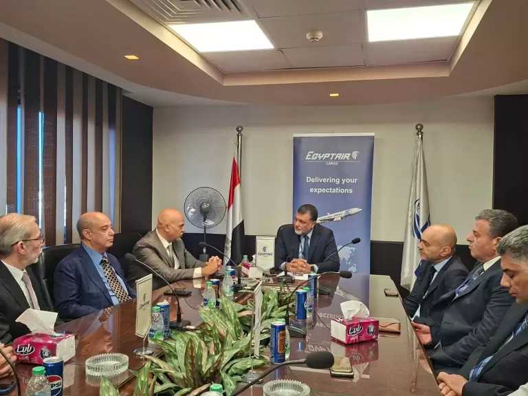مصر للطيران للشحن الجوي تنجح في تجديد اعتمادات شهادات ISO الدولية.. صور
