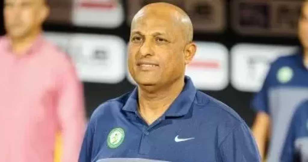 طارق مصطفى يقترب من القيادة الفنية للزمالك بعد فسخ عقده مع أهلى بنى غازى