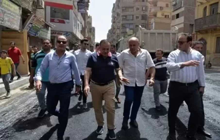 محافظ أسيوط: إنشاء ورصف طرق جديدة بتكلفة 179 مليون جنيه لتحسين الحركة ودعم التنمية
