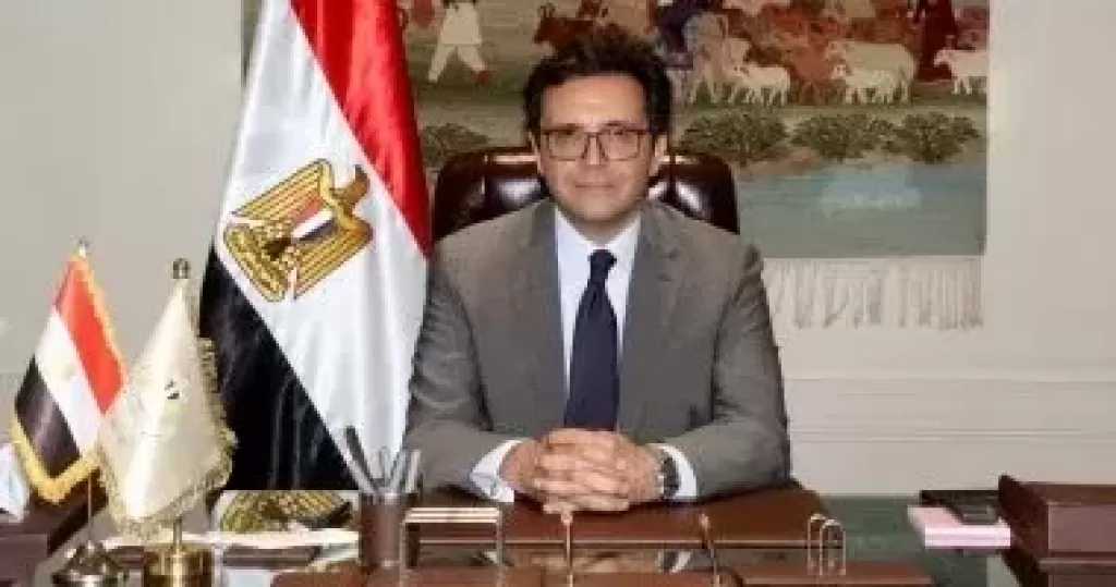وزير الثقافة يُهنئ الرئيس السيسى بمناسبة العام الميلادى الجديد