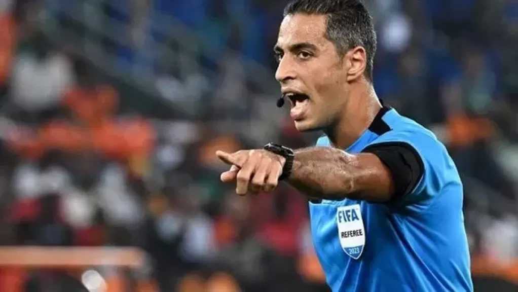 مصطفى أبوزهرة: تصريحات الرجوب ضد أمين عمر غير مقبولة