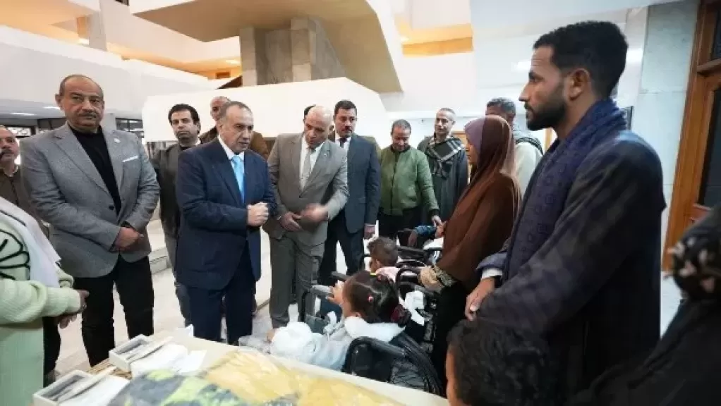 خط أحمر