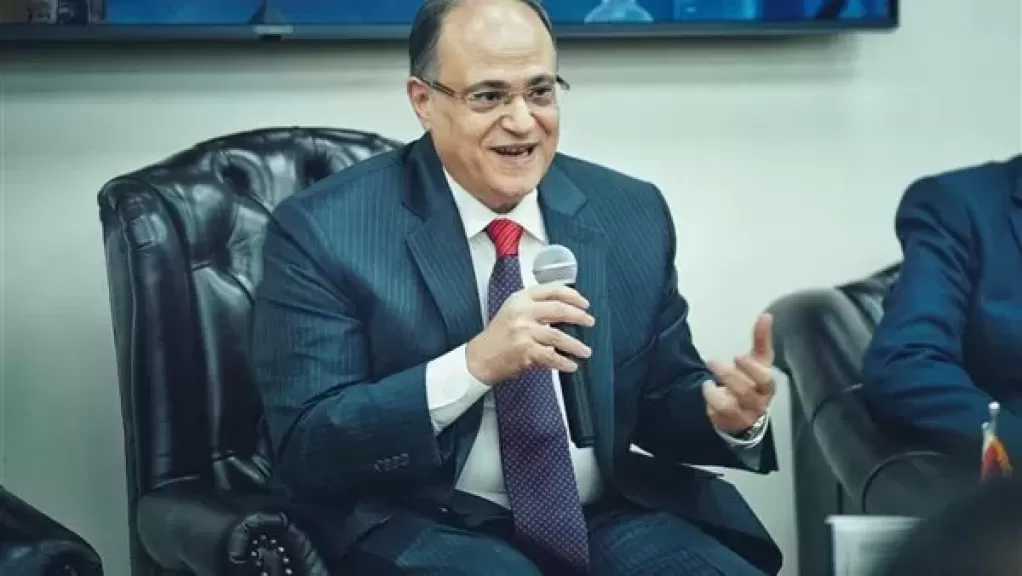هيئة الدواء المصرية تُطلق كتاب «الدواء في مصر.. رحلة عبر الزمن»