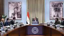 رئيس الوزراء يتابع موقف تنفيذ الأعمال المتبقية بحديقة الفسطاط تمهيدًا للافتتاح والتشغيل