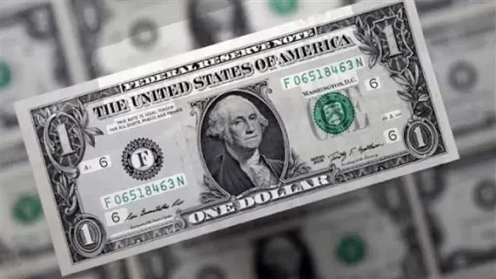 خبير اقتصاد: ضعف الدولار وليس العملات الورقية الأخرى وراء الارتفاع القياسي للذهب