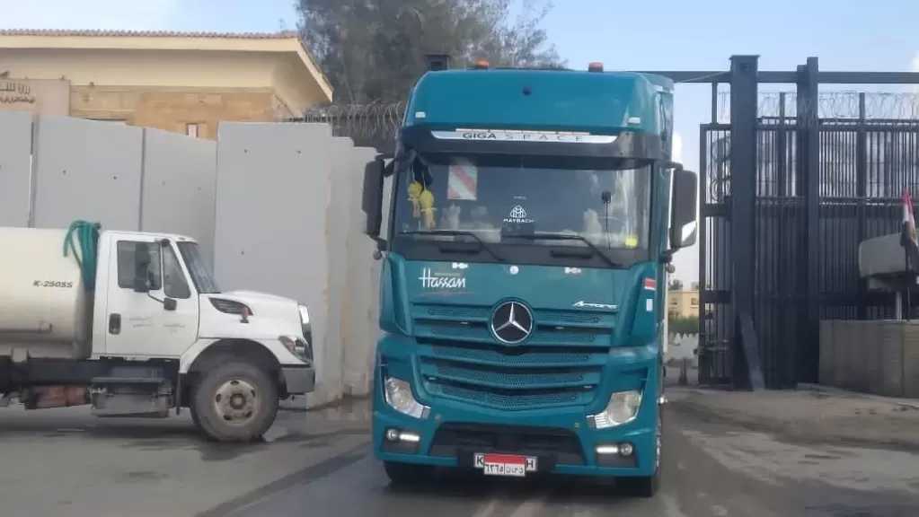 دخول 1058 شاحنة مساعدات من معبر رفح البري خلال أسبوع