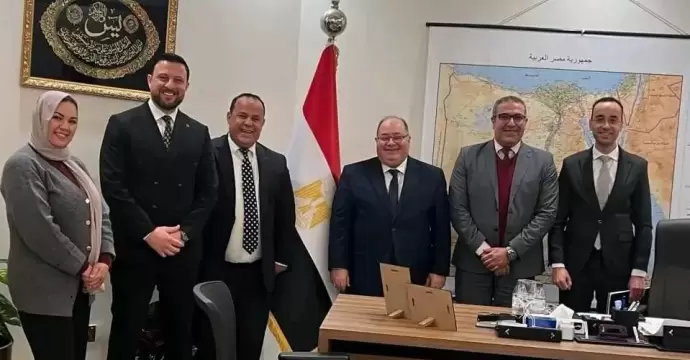 قنصل مصر بالرياض يبحث مع اتحاد شباب المصريين في الخارج تنفيذ عدد من المبادرات لخدمة أبناء الجالية