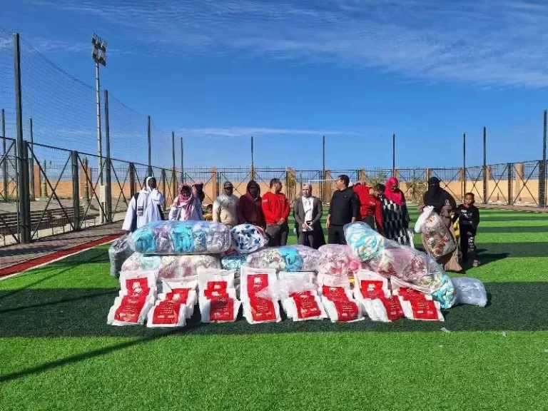 ”الشباب” تطلق قافلة مساعدات طبية وغذائية كبرى في حلايب وشلاتين