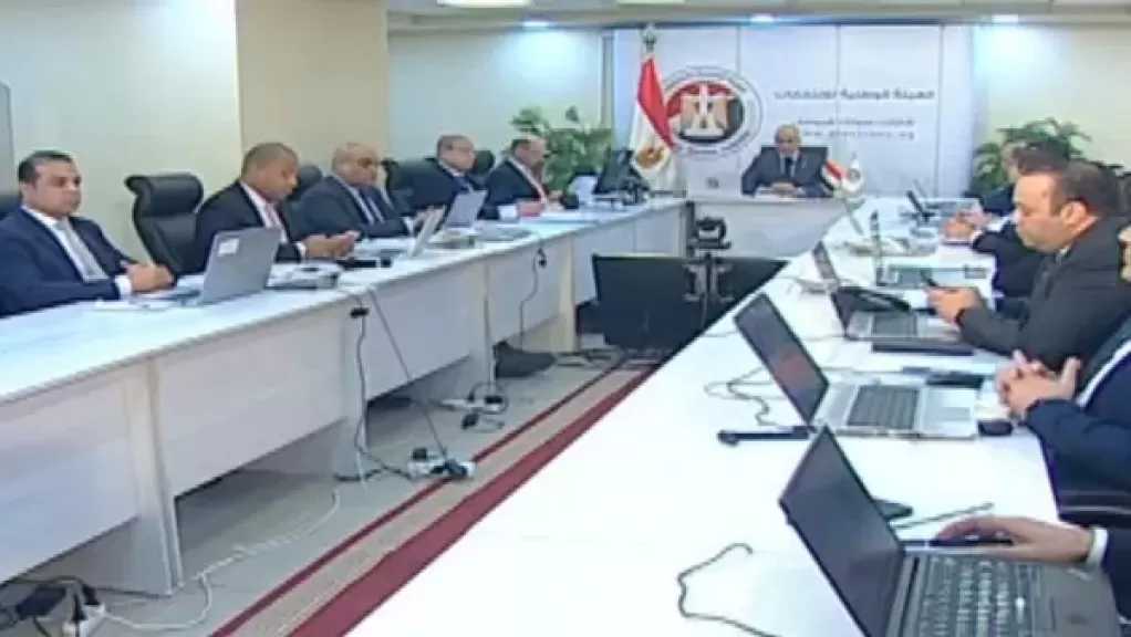 رئيس متابعة الانتخابات بسوهاج: الإعادة تجرى فى 55 لجنة فرعية وتأخر بسيط في اللجان