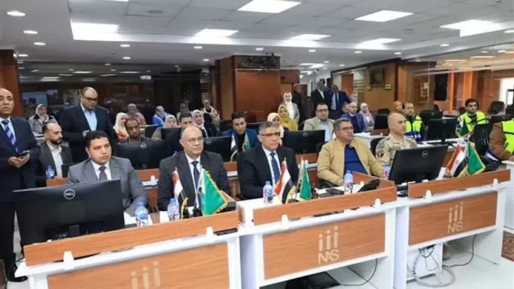 محافظ الجيزة يتابع أعمال فتح لجان جولة إعادة انتخابات مجلس النواب