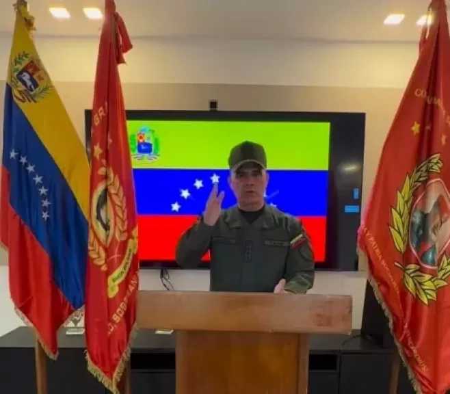 وزير الدفاع الفنزويلي: سنقاوم لوقف العدوان الأمريكي.. ولن نتفاوض أو نتنازل