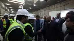 وزير الصناعة والنقل يجري جولة هامة بالمرحلة الأولى من... وزير الصناعة والنقل يجري جولة هامة بالمرحلة الأولى من الخط الرابع للمترو