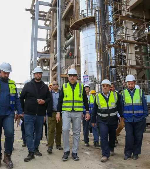 في جولة تفقدية موسعة.. وزير قطاع الأعمال العام يتابع ميدانيًا تقدم العمل بمشروع إحياء ”الدلتا للأسمدة” وإعادة تشغيل مصانع الأمونيا واليوريا