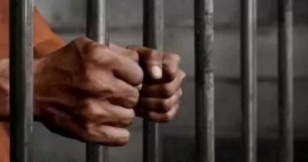 حبس أب 4 أيام لاتهامه بالاعتداء على ابنته وإصابتها بكسر في الجمجمة بأكتوبر