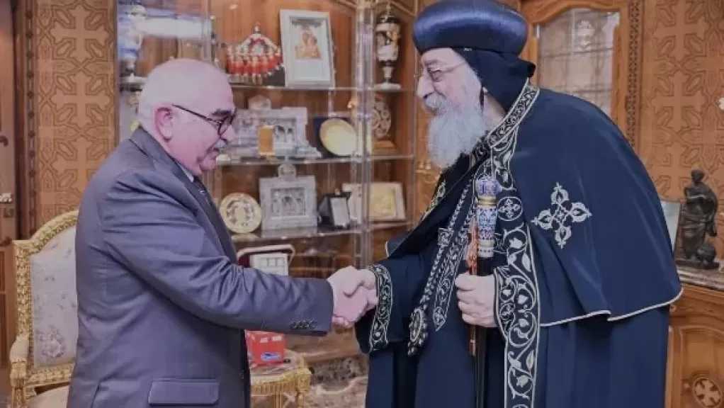البابا تواضروس الثاني يستقبل رئيس هيئة قضايا الدولة للتهنئة بعيد الميلاد