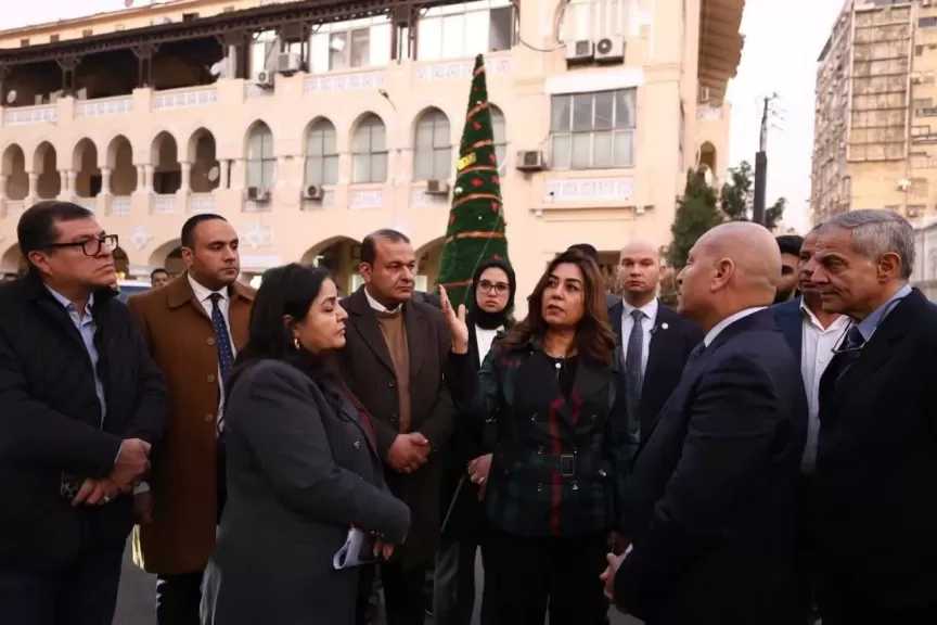 وزيرة التنمية المحلية ومحافظ القاهرة يتفقدان أعمال تطوير شارع إبراهيم بمنطقة الكوربة بمصر الجديدة