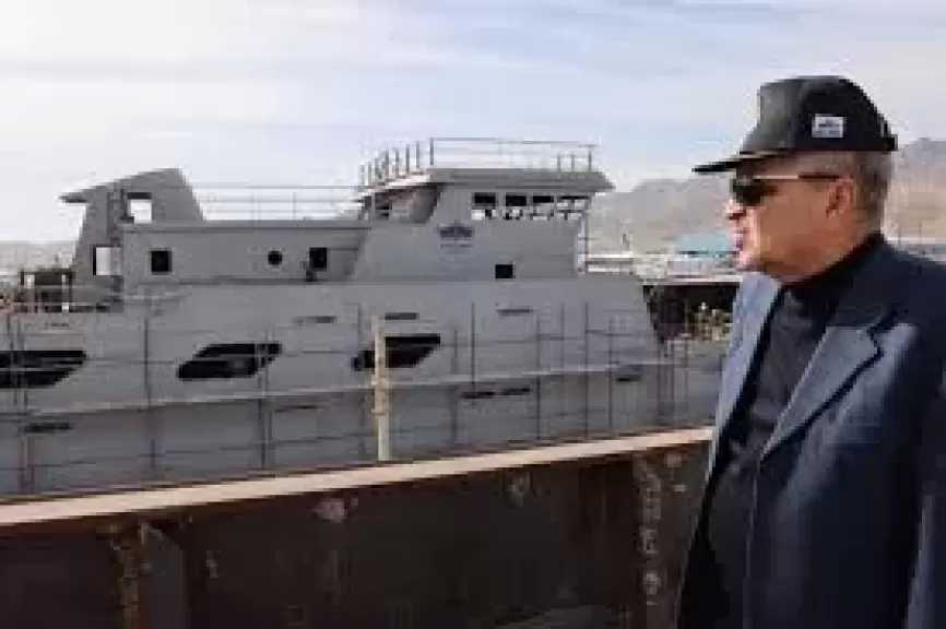 رئيس هيئة قناة السويس: بناء 4 قاطرات بحرية ويخت سياحي