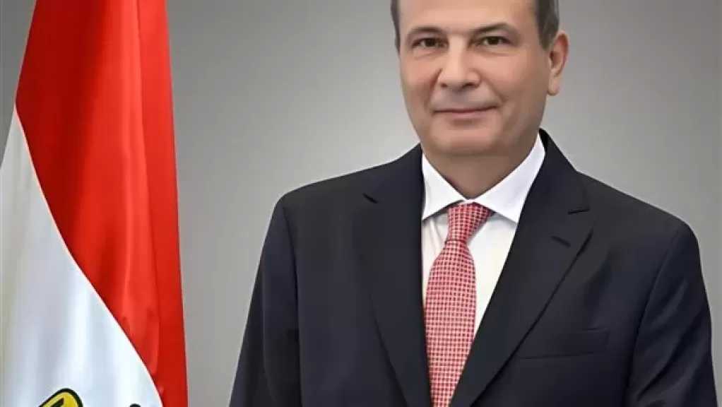 وزير الزراعة يهنئ البابا تواضروس الثاني بمناسبة عيد الميلاد المجيد