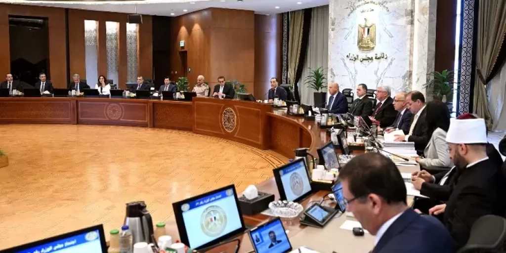 بدء اجتماع مجلس الوزراء بمقر الحكومة بالعاصمة الجديدة