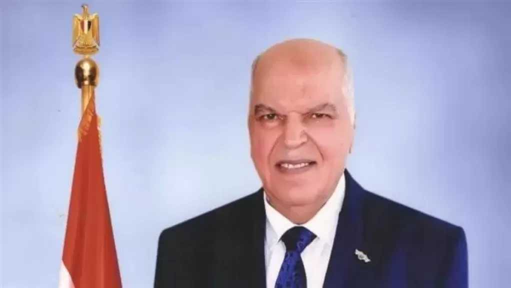 نقيب المعلمين يهنئ البابا تواضروس الثاني والأخوة الأقباط بعيد الميلاد المجيد