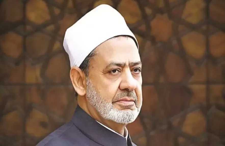 شيخ الأزهر يُهنئ العلَّامة «أبو موسى» بتتويجه بجائزة الملك فيصل لخدمة الإسلام لعام 2026