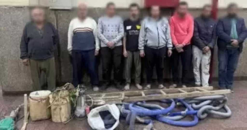 ضبط 8 متهمين بالتنقيب غير المشروع عن الآثار داخل عقار بالسيدة زينب