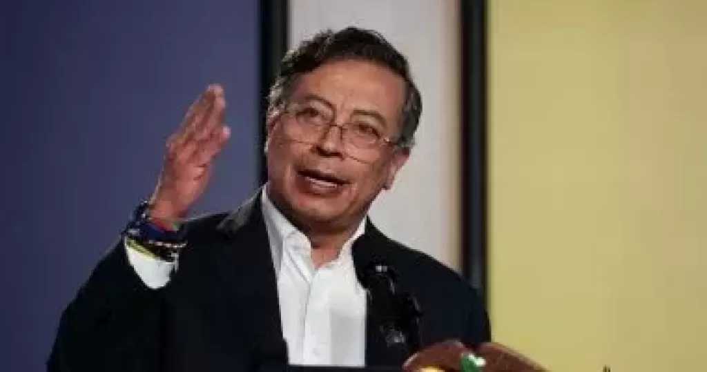 ‎رئيس كولومبيا: دعوت لمقاومة شعبية تحمى المسار السياسي خشية مصير مادورو