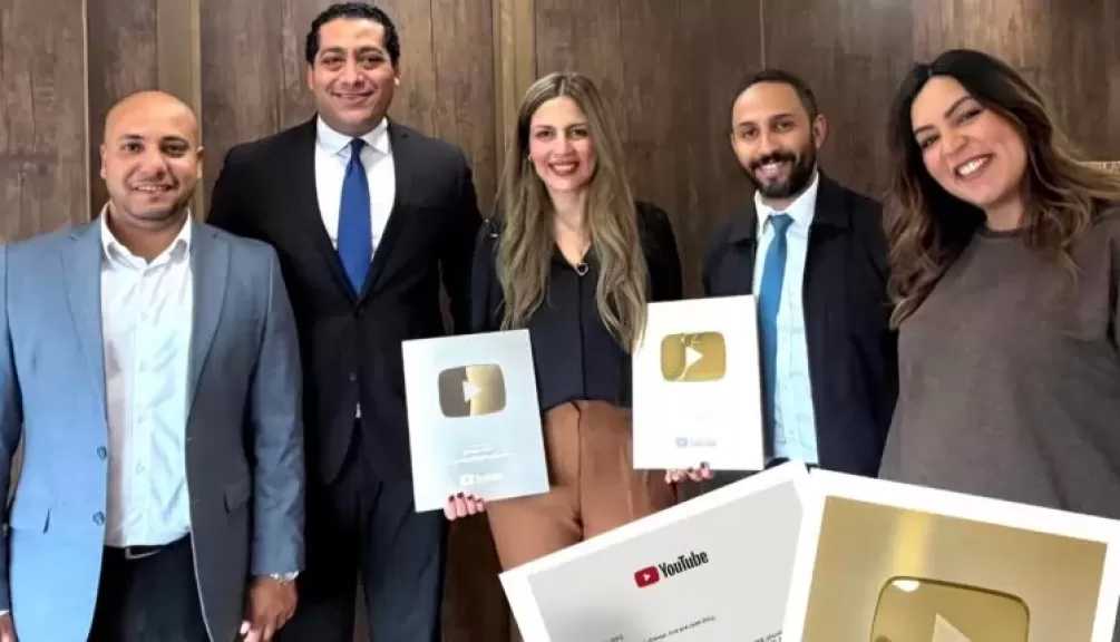 من الدرع الفضي إلى الذهبي.. بنك مصر يعزز حضوره الرقمي ويصل إلى مليوني مشترك على يوتيوب