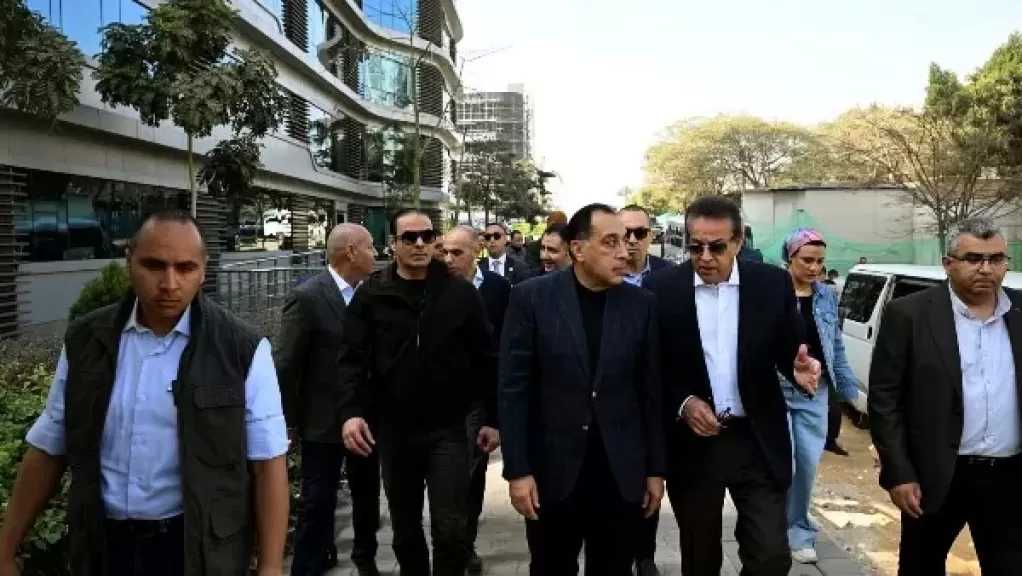 مدبولى : 25 مليار جنيه تكلفة تطوير 5 مستشفيات بالقاهرة والجيزة