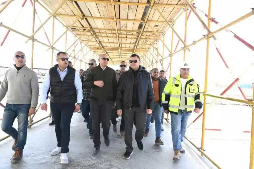 وزير الإسكان يتابع موقف تنفيذ أبراج «الداون تاون» بمدينة العلمين الجديدة.. صور
