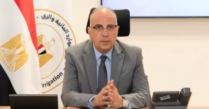 وزير الري يبحث الموقف التنفيذي لمشروع تحسين نوعية المياه بمصرف «كيتشنر»