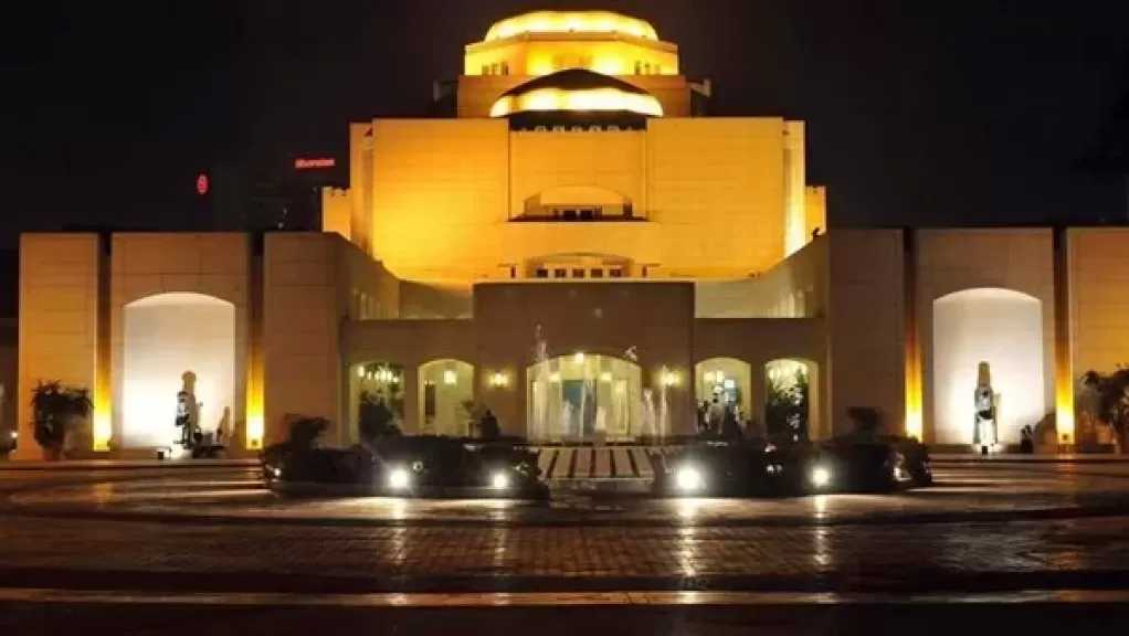 الأوبرا تحتضن معرض ”بصمات يمنية” لشباب الفنانين.. الليلة