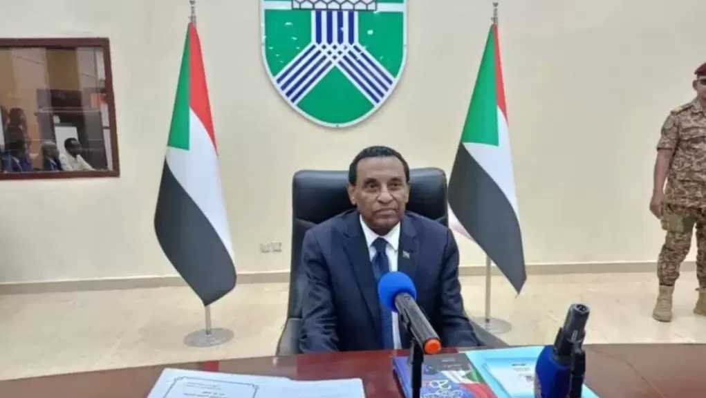 رئيس وزراء السودان يعلن عودة الحكومة إلى الخرطوم