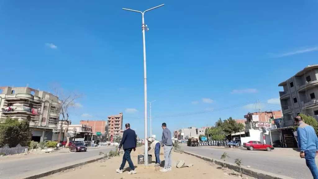 محافظ كفر الشيخ يتابع تطوير منظومة الإنارة العامة.. صور