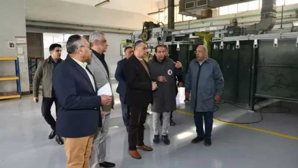 وزير الإنتاج الحربي يتفقد مصنع 81 هليوبوليس ويوجه بتوطين أحدث تكنولوجيات التصنيع