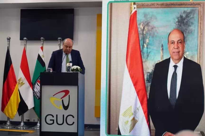 وزير الطيران المدني ورئيس هيئة قضايا الدولة ورئيس الجامعة الألمانية يفتتحون ”انعقاد المؤتمر الدولي الأول للإطار القانوني لحوادث الطيران”