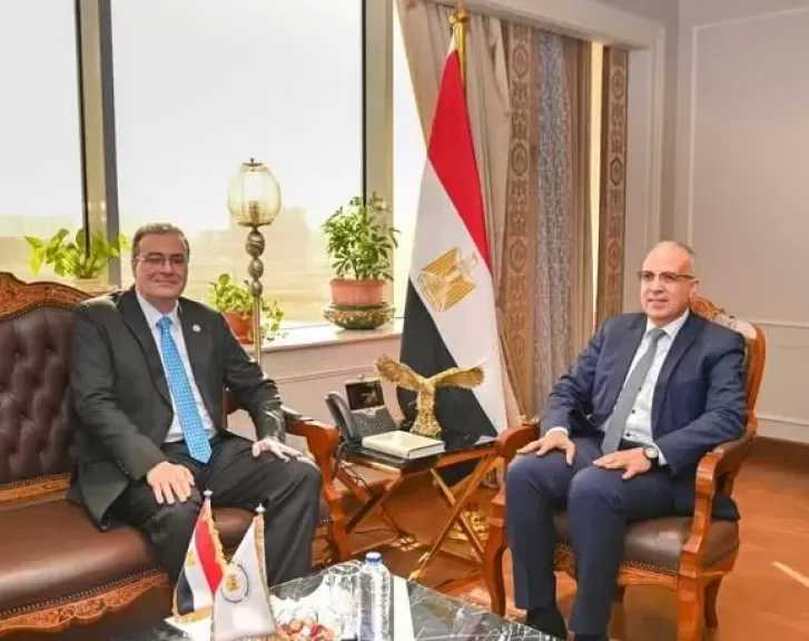 الري تبحث مع الجهاز المركزي للتنظيم والإدارة التطوير المؤسسي وسد العجز في عدد من الوظائف بالوزارة