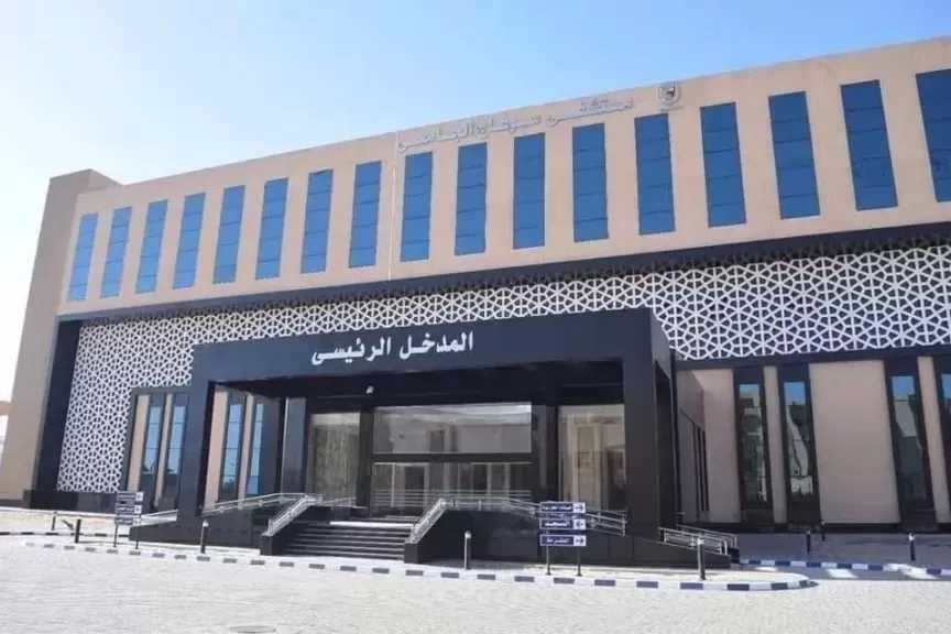 فريق طبي في مستشفيات سوهاج الجامعية ينقذ حياة طفلة