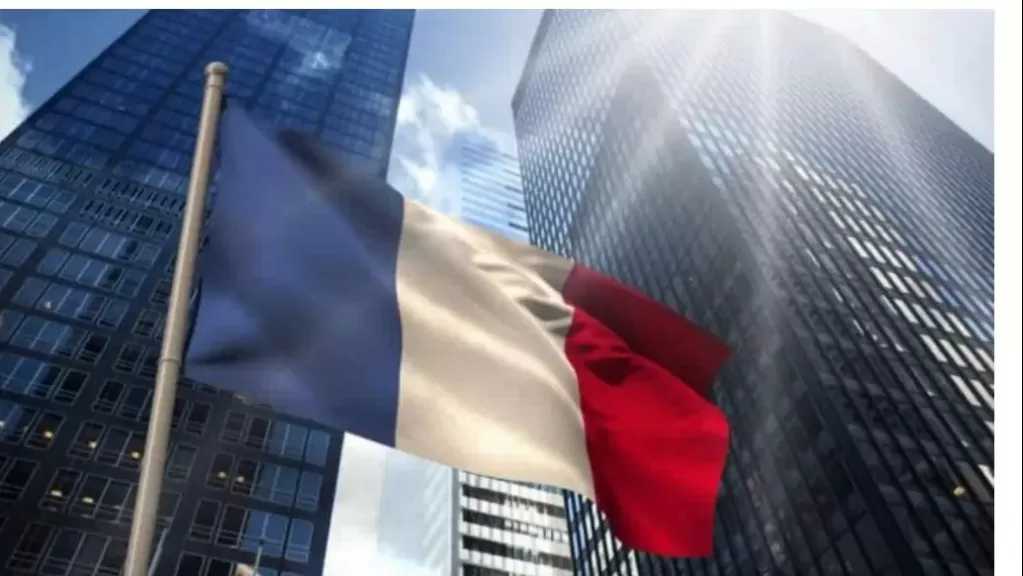 القاهرة الإخبارية: وصول أول دفعة من الجنود الفرنسيين إلى جرينلاند