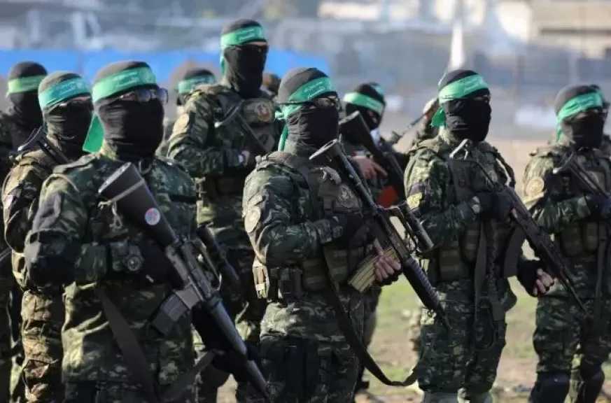 هيئة البث العبرية: نزع السلاح من حماس شرط إسرائيل للانسحاب من الخط الأصفر