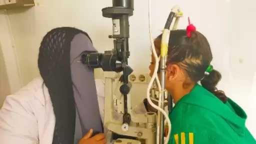 الكشف الطبي على 2100 مريض بقافلة السنيطة بالشرقية