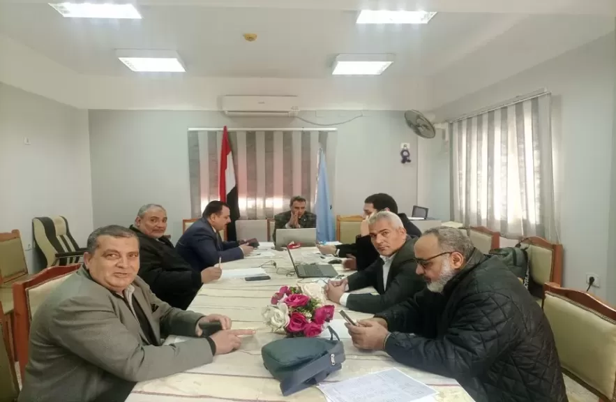 خط أحمر